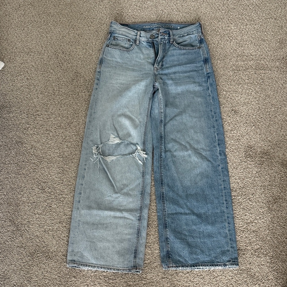 Two-Tone Distressed Women Jeans